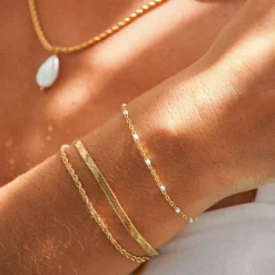 Atolea Jewelry Bracelets<White Beaded Bracelet